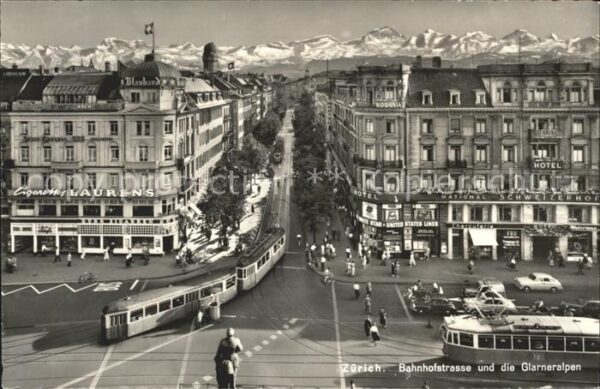 Strassenbahn Zürich Bahnhofstrasse Glarneralpen