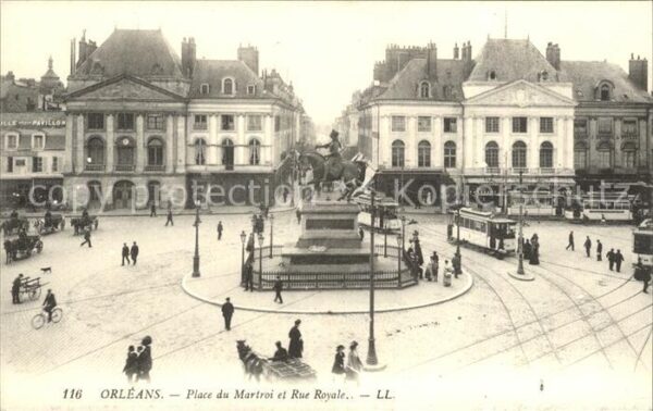 Strassenbahn Orleans Place du Martroi Rue Royale