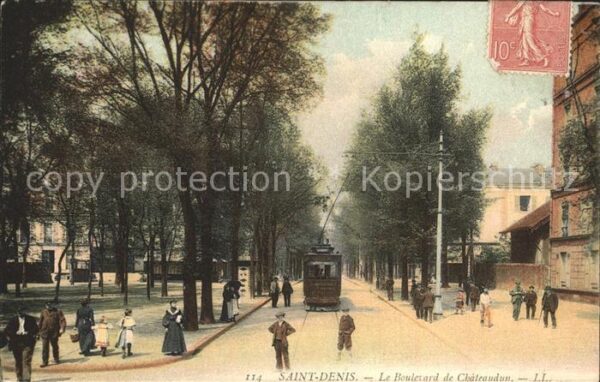 Strassenbahn Saint-Denis Boulevard de Chateaudun