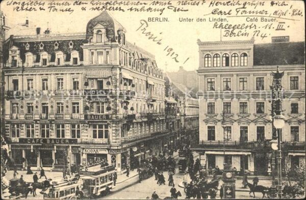 Strassenbahn Berlin Unter den Linden Cafe Bauer