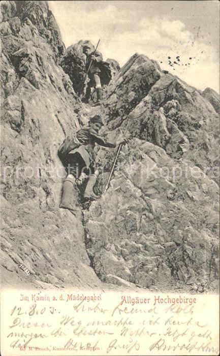 Bergsteigen Klettern Kamin Mädelegabel Allgäuer Hochgebirge