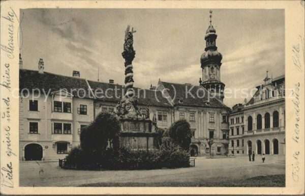 Sopron Oedenburg Dreifaltigkeitssäule am Stadthausplatz
