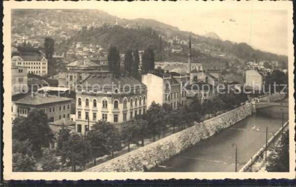 Sarajevo Panorama am Fluss