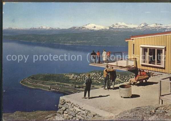 Narvik Utsikt fra plataet pa Fagernesfjellet