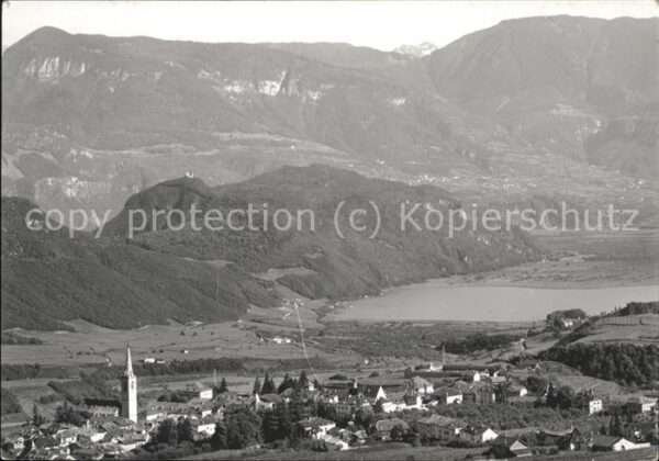 Caldaro Kaltern Fliegeraufnahme