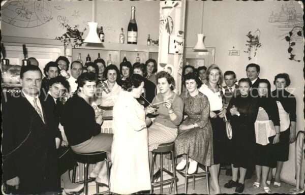 Schule School Ecole Escuela Scuola-- Gruppenfoto Linz