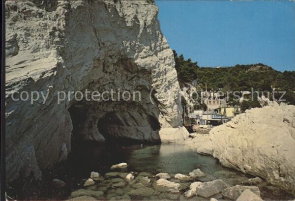 Hoehlen Caves Grottes Grotte Urbani