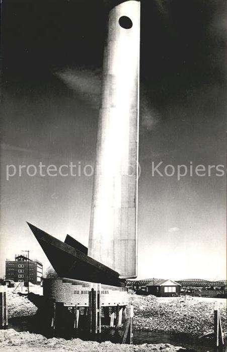 Rotterdam Monument De Boeg