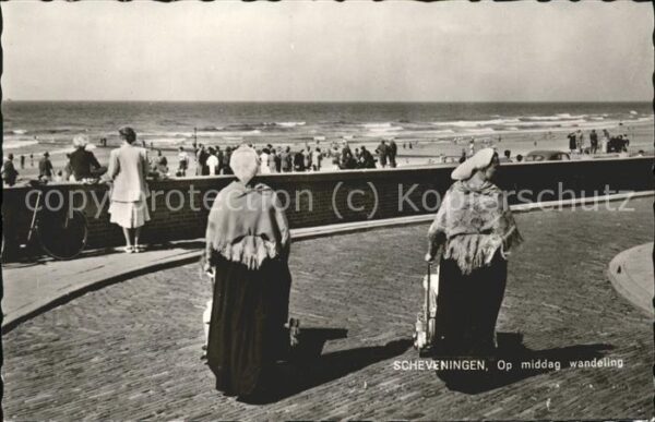 Scheveningen Op middag wandeling