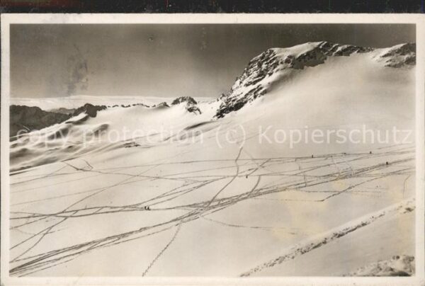 Zugspitzbahn Terrasse Schneefernerhaus