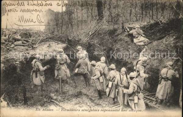 Feldpost-Motiv WK1 En Alsace Tirailleurs senegalais attagq