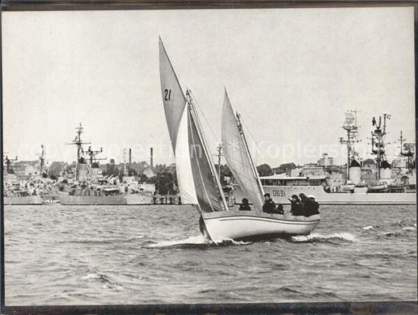 Segelboote Bundeswehr Marine Kuttersegeln Zerstöre