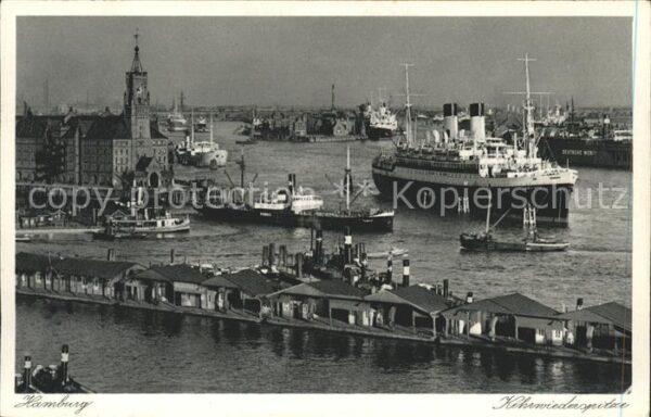 Dampfer Oceanliner Hamburg Kehrwiederspitze