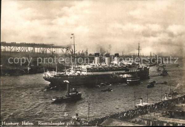 Dampfer Oceanliner Hamburg Hafen