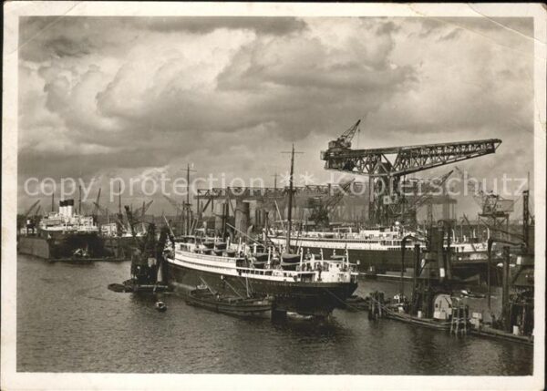 Dampfer Oceanliner Hamburg Kuhwärder Hafen