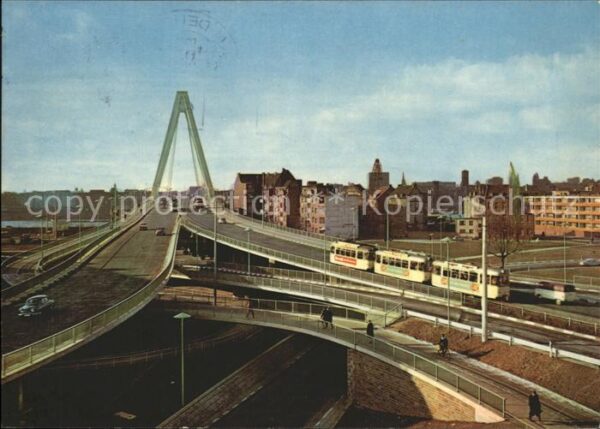 Strassenbahn Köln Severinsbrücke