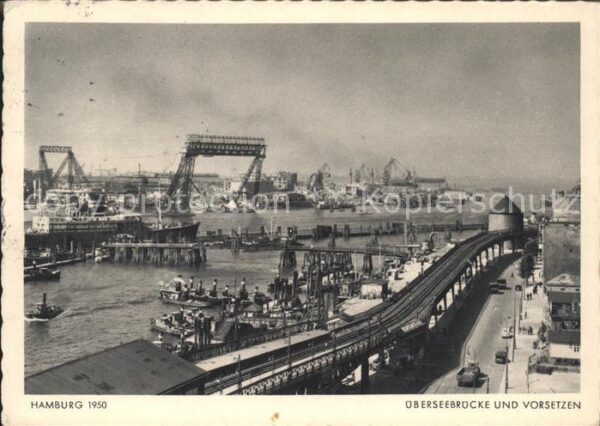 Hafenanlagen Hamburg Überseebrücke und Vorsetzen