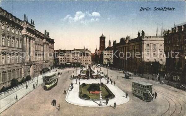 Strassenbahn Autobus Berlin Schloßplatz