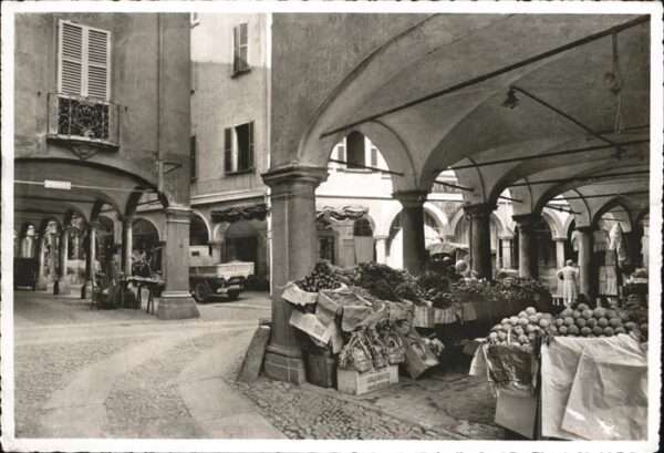 Lugano TI Portici di via Pessina