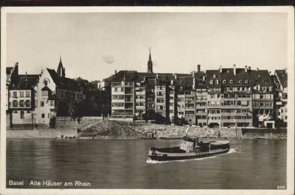 Basel BS Alte Häuser am Rhein Boot