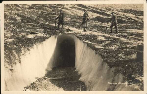 Eigergletscher Eisgrotte