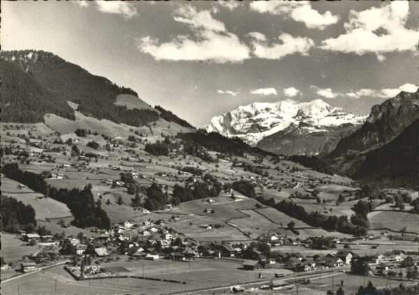 Reichenbach Kandertal BE Scharnachtal Blümlisalp