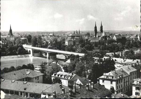 Basel BS Blick auf Wettsteinbrücke und Münster