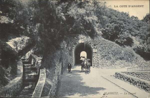 Biarritz Pyrenees Atlantiques Tunnel Kutsche