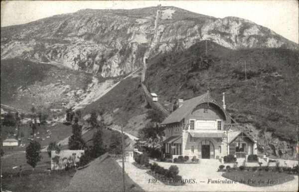 Lourdes Hautes Pyrenees Funiculaire Pic du Jer