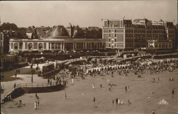 Dinard 35 Plage et les Casinos