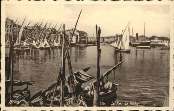 Sete Herault Port de Peche