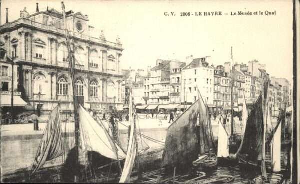 Le Havre Musee et le Quai Schiff