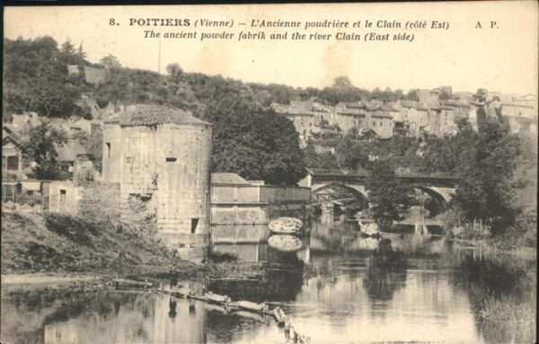 Poitiers 86 Ancienne Poudriere Clain