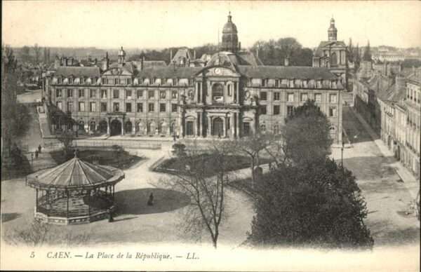Caen Place Republique