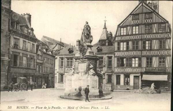 Rouen Place Pucelle