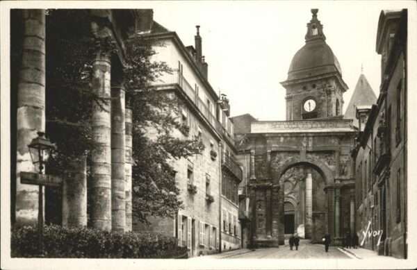 Besancon Doubs Ruines Theatre Romain