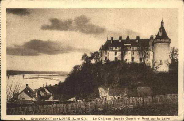 Chaumont-sur-Loire Chateau Pont Loire