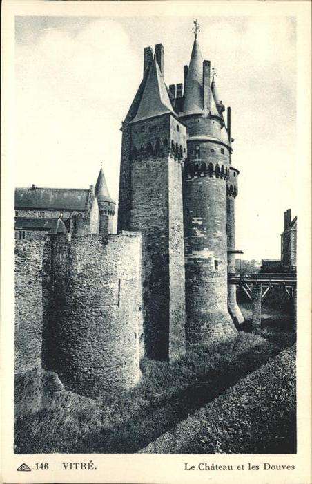 Vitre d Ille-et-Vilaine Chateau Douves