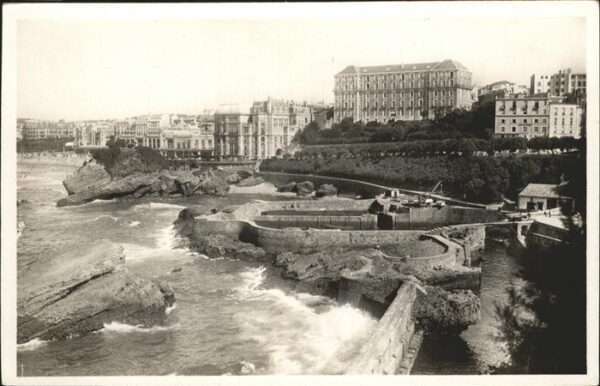 Biarritz Pyrenees Atlantiques Port pecheurs