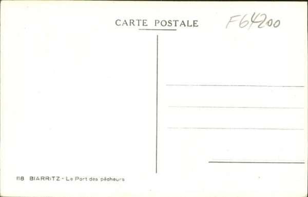 Biarritz Pyrenees Atlantiques Port pecheurs – Bild 2