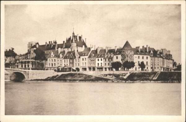 Gien 45 Vue generale