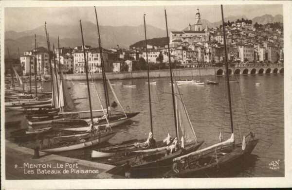 Menton Alpes Maritimes Le Port Bateaux de Plaisance