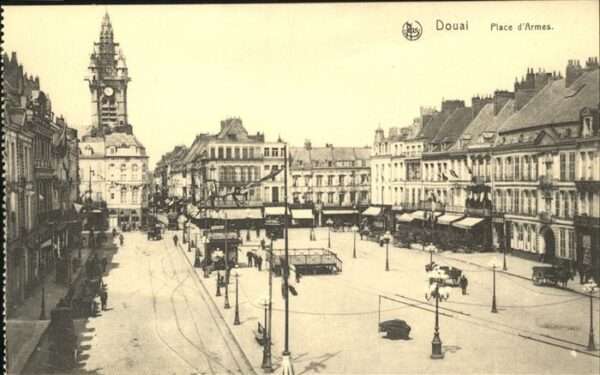 Douai 59 Place d_Armes