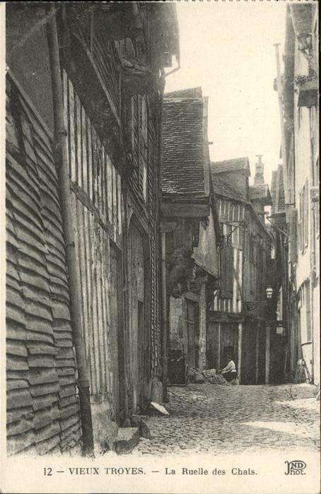 Troyes Vieux Troyes Ruelle Chats
