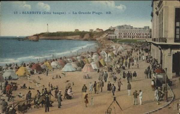 Biarritz Pyrenees Atlantiques Cote Barque
Grande Plage