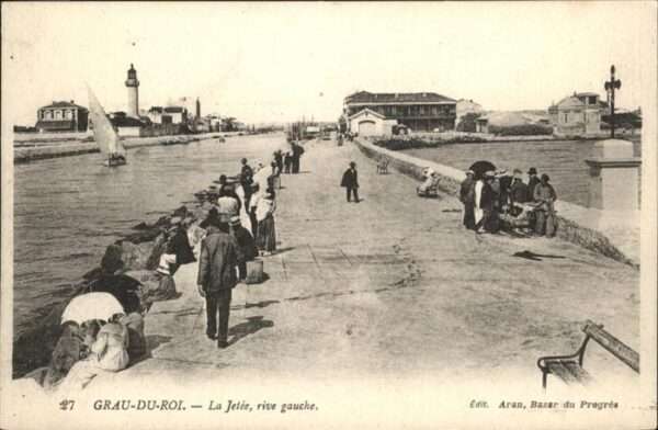 Le Grau-du-Roi Gard La Jetee Rive gauche