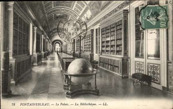 Fontainebleau Palais