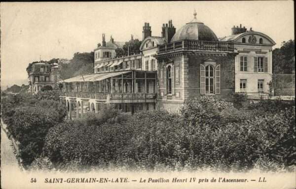 Saint-Germain-en-Laye Pavillon Henri IV