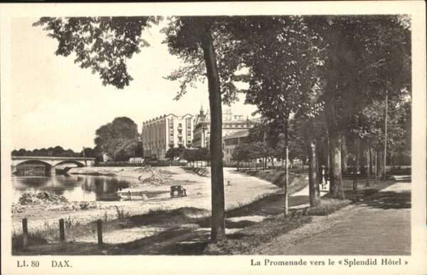 Dax Promenade vers le Splendid Hotel