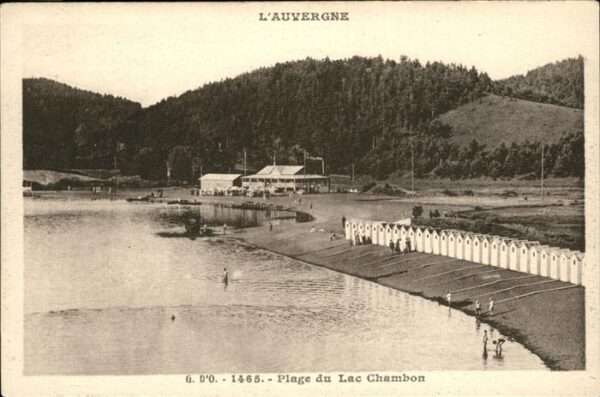 Chambon-sur-Lac Strand Auvergne